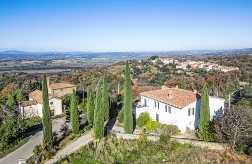 Scansano House | Vacation home Nobile by Interhome