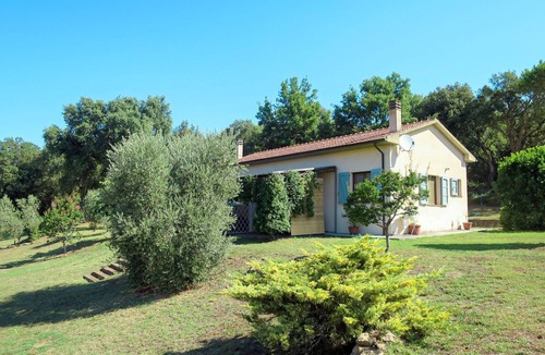Montorsaio House | Vacation home Oca by Interhome