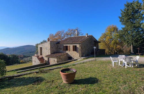 Roccastrada House | Vacation home Pereti by Interhome