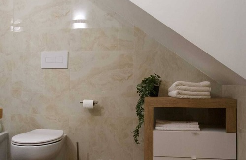 Sutri House | Vacation Home Sweet Angel 17, with view of Amphitheater