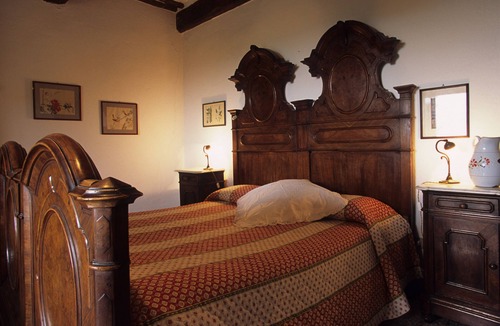 Roccastrada House | Vacation in an apartment inside a historic organic farm with swimming pool