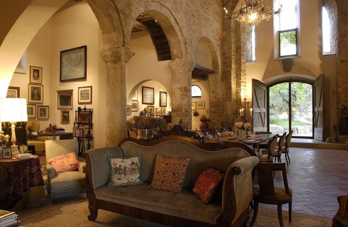Roccastrada House | Vacation studio in historic organic farm, with swimming pool