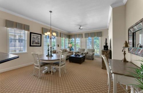 Reunion House | Vacay Villa
