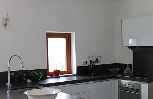 Tresana House | Vakantievilla 'Top Hill' by Interhome