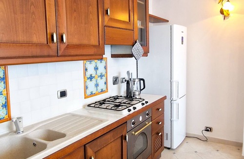 Varigotti Apartment | Varigotti Tropical Garden - full floor Apartment
