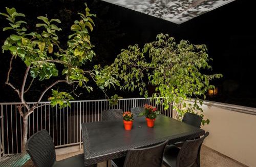 Quartiere XV Della Vittoria Apartment | Vatican Meadows