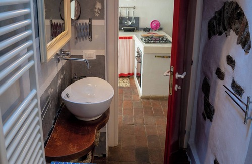 Vezzano Ligure Apartment | Vezzhouse, for your vacation in Liguria