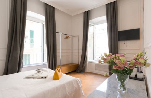La Spezia Historic Centre Hotel | Via Chiodo Luxury Rooms