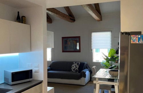 Dorsoduro Apartment | Victoria Studio