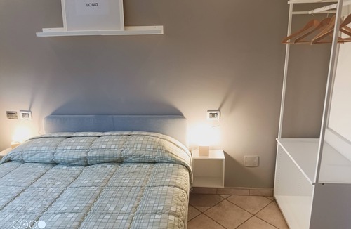 Moscufo Bed & Breakfast | Villa 3 bedrooms two bathrooms large living room with Full-optional kitchen and BBQ