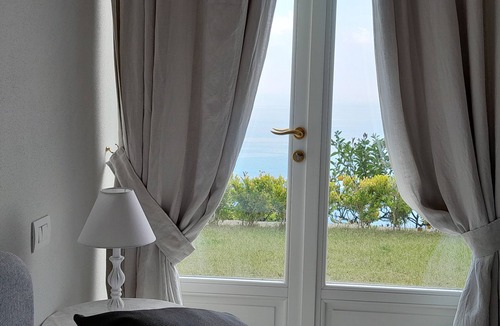 Chiariventi Bed & Breakfast | VILLA AGA