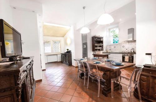 Lake Bracciano Villa | Villa Amalia Augusta