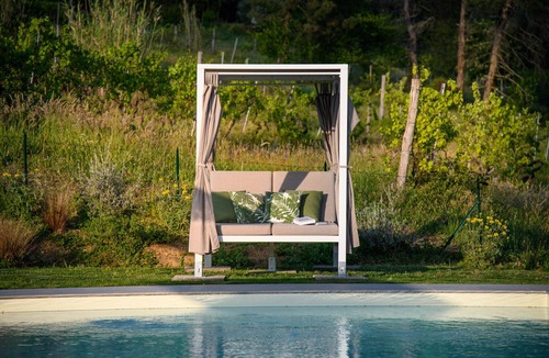 Lucca Villa | Villa Amore, a Romantic Hilltop Farmhouse in Lucca