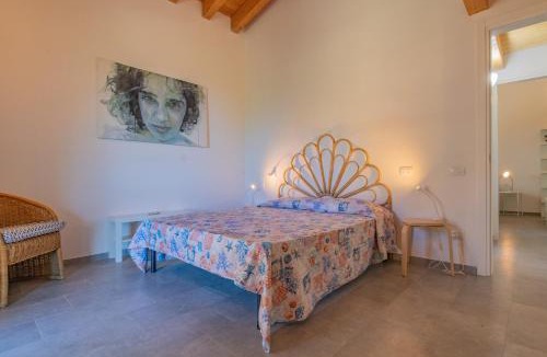 Madonna delle Grazie House | Villa Artistica