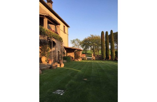 Vitorchiano Apartment | Villa Arzilla - GLICINE ROOM