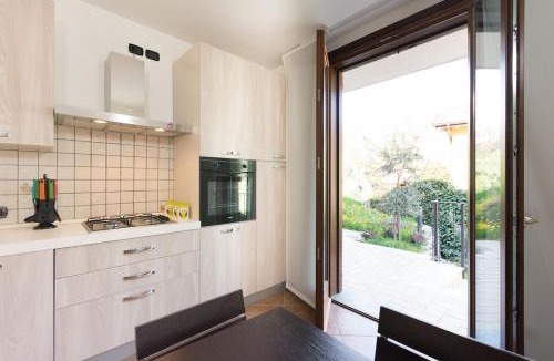 Valbrona Villa | villa between lake and mountains