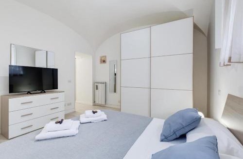 Salario Apartment | Villa Borghese Modern Apartment
