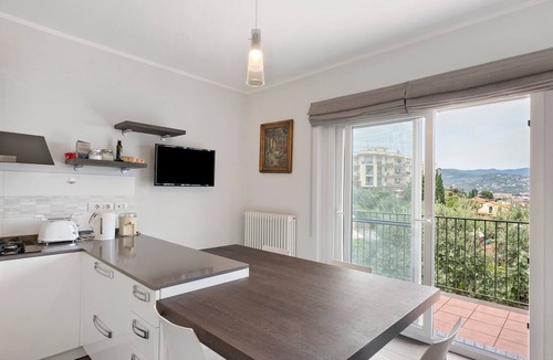 Diano Marina Villa | Villa 'Capo Berta View' with Sea View, Wi-Fi and Air Conditioning