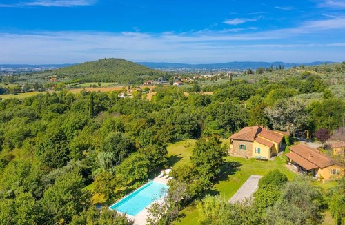 Le Piazze Villa | Villa Casale Federica: Large Private Pool, WiFi