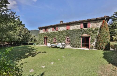 Pieve Santo Stefano Villa | Villa Casanova by Mmega