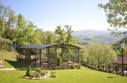 Castel Focognano Villa | Villa Casentino