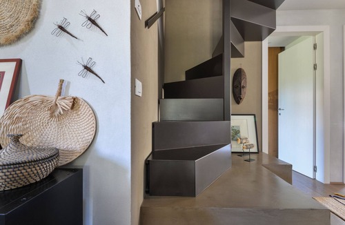 Marina di Campo Villa | Villa 'Chiuso Torto' with Private Terrace and Garden