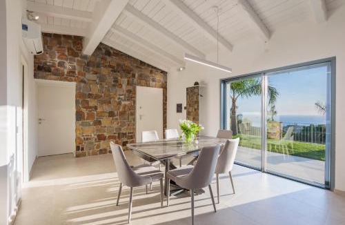 Bordighera Villa | Villa Chloé by Le Case di Tati