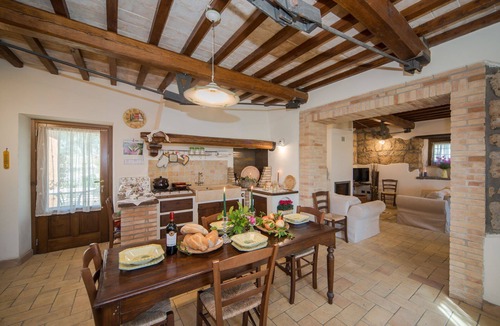 Bagnoregio Villa | Villa Civita - Holiday Rental with swimming pool in Civita di Bagnoregio