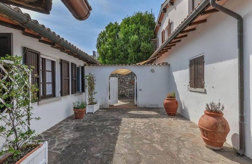 Campo nell'Elba Villa | Villa 'Colombaia' with Private Garden and Wi-Fi