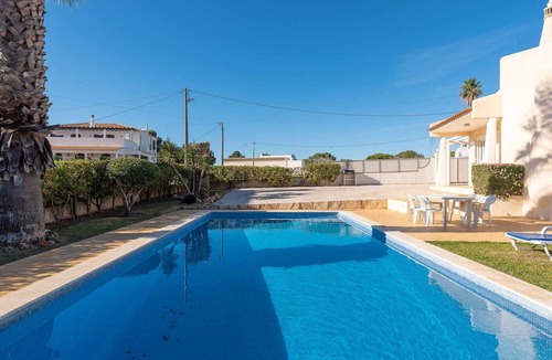 Sesmarias Villa | Villa 'Costa' with Private Pool, Wi-Fi and Air Conditioning
