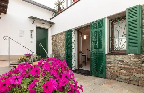 Arenzano Villa | "Villa dei Poeti" piscina e vista mare mozzafiato