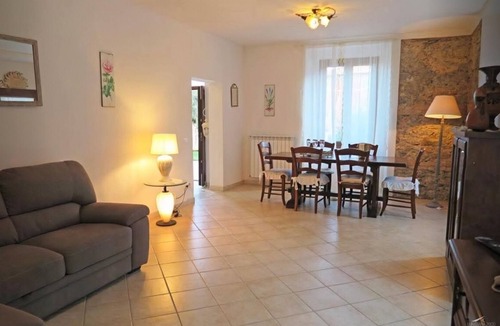 Tresana Villa | Villa del Sognatore, tuscan villa with pool for 12
