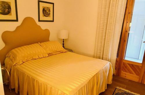 Castiglione della Pescaia Apartment | Villa Eleonora with tennis court