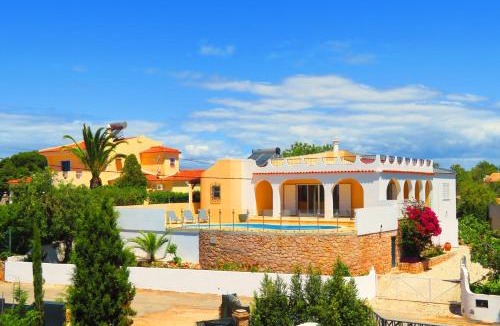 Cerro de Aguia Villa | Villa Esmeralda