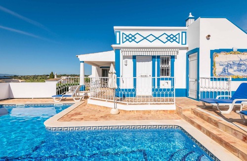 Albufeira Villa | Villa 'Eulália' with Private Pool, Wi-Fi and Air Conditioning
