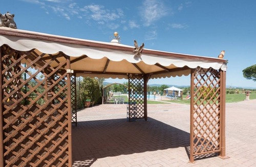 Foiano della Chiana Villa | Villa Exclusive 18px con Parco Giardino e Piscina Panoramica