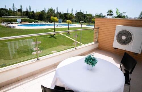 Mosqueira Apartment | Villa facing the pool by Algarve Dream Holiday