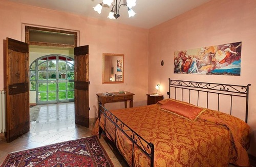 Santa Reparata Other | Villa Ferraguzzo in Tuscany with pool, air cond