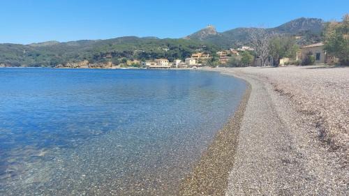 Magazzini Apartment | Villa Giolù a pochi passi dal mare