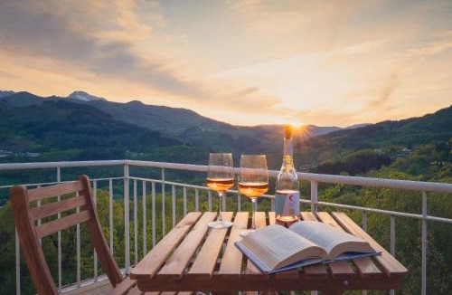 San Romano in Garfagnana Villa | Villa il Poggiolo - Panorama sulla valle Toscana