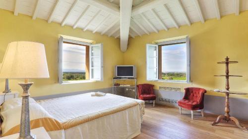 Cecina Villa | VILLA IL MELUCCIO 12, Emma Villas