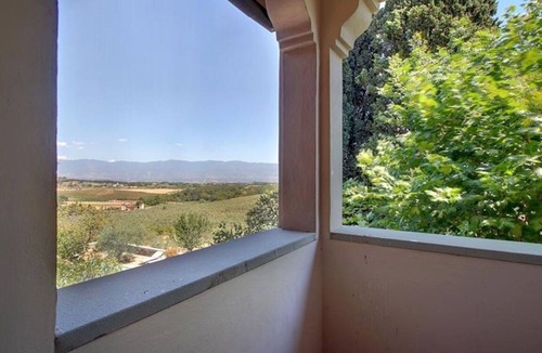 Ponte Agli Stolli Villa | Villa in Figline Valdarno with 4 bedrooms sleeps 10