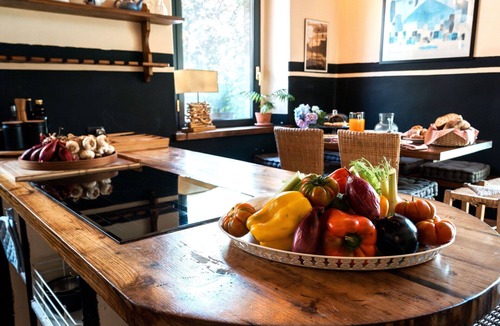 Bolsena Villa | Villa in Lake Bolsena with 5 bedrooms sleeps 18