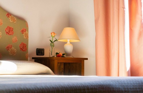 Bivio Lugnano Villa | Villa in Lugnano with 8 bedrooms sleeps 16