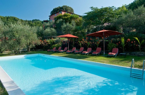 Villabuona Villa | Villa in Querce with 4 bedrooms sleeps 8
