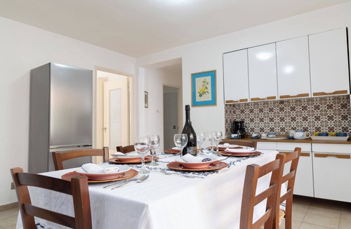 Castiglione della Pescaia Apartment | Villa Edera, apartment 20 meters from the sea