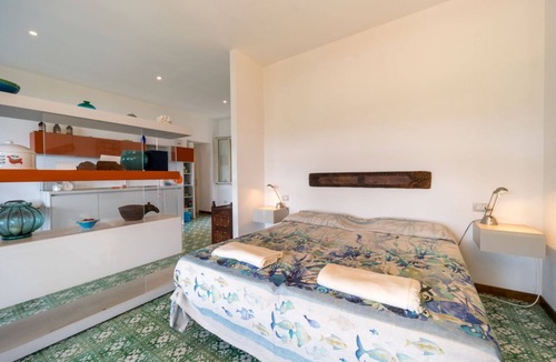 Procchio Villa | Villa La Coccola sleeps 8 overlooking the sea 300 meters from Procchio Beach