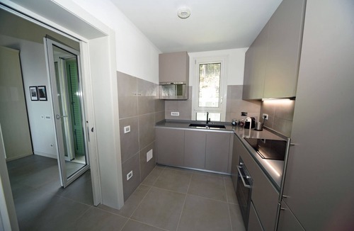 Bagno-Sprizze Villa | Villa Laura - new villa with sea view