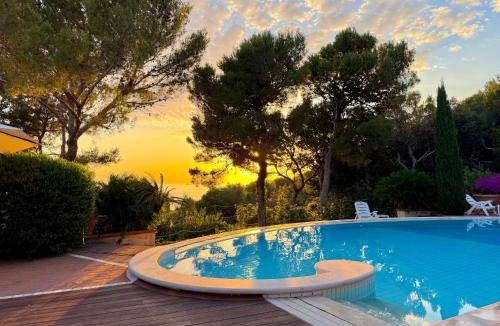 Rosignano Marittimo Villa | Villa Loncello by Toscana-Bella