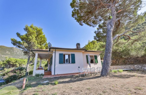 Rio nell'Elba Villa | Villa Lorenzo nella Baia di Nisporto